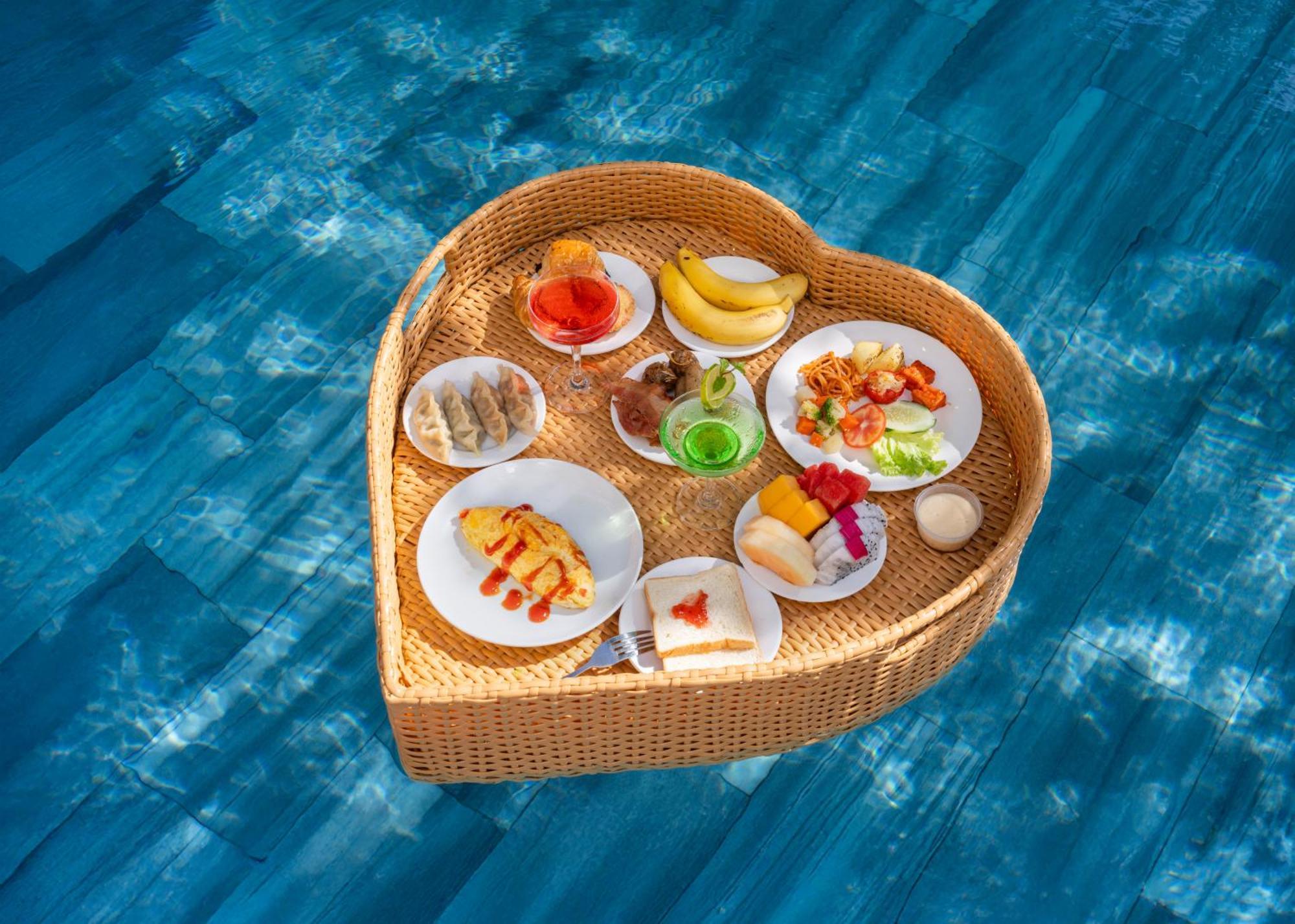 Hoi An Ocean Front Hotel Екстер'єр фото