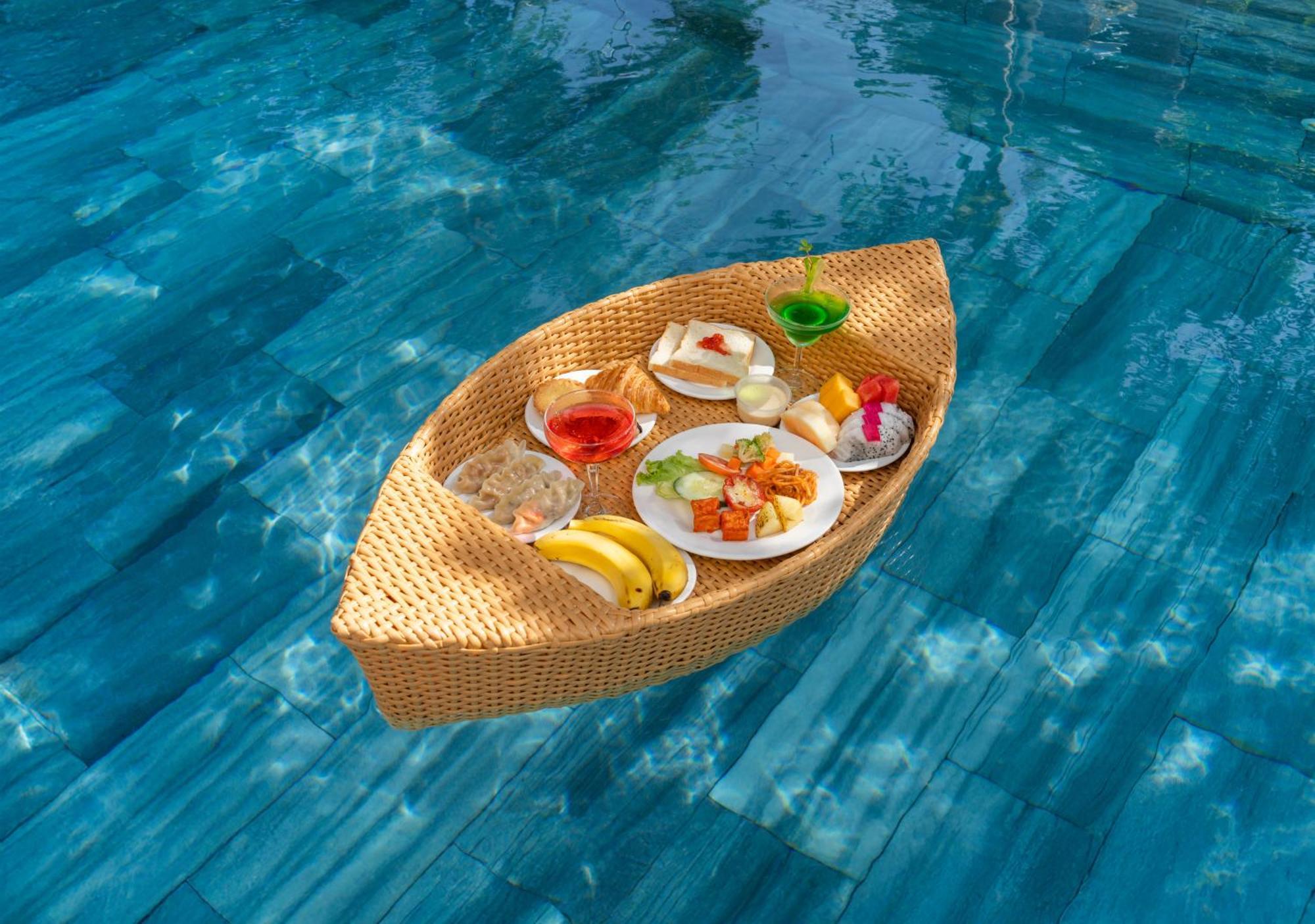 Hoi An Ocean Front Hotel Екстер'єр фото